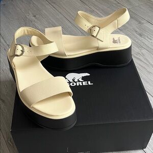 Sorel Cream Leather Platform Sandals with Black Sole